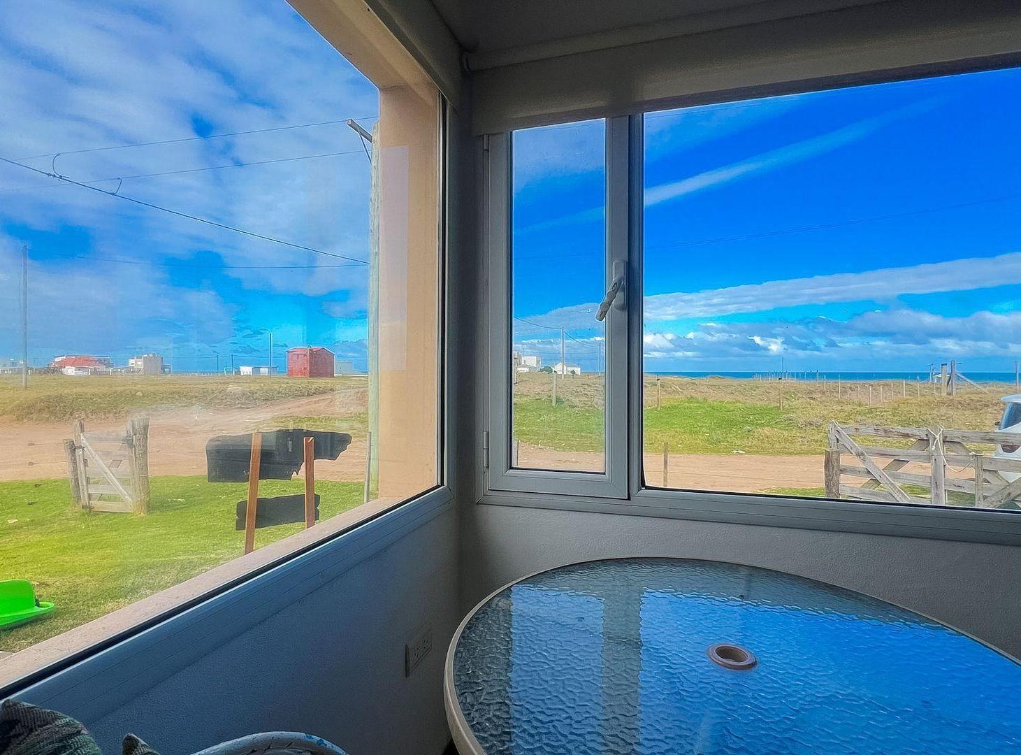 Foto de VENTA CASA 3 AMBIENTES CON PILETA MAR DEL SUD, imagen 2