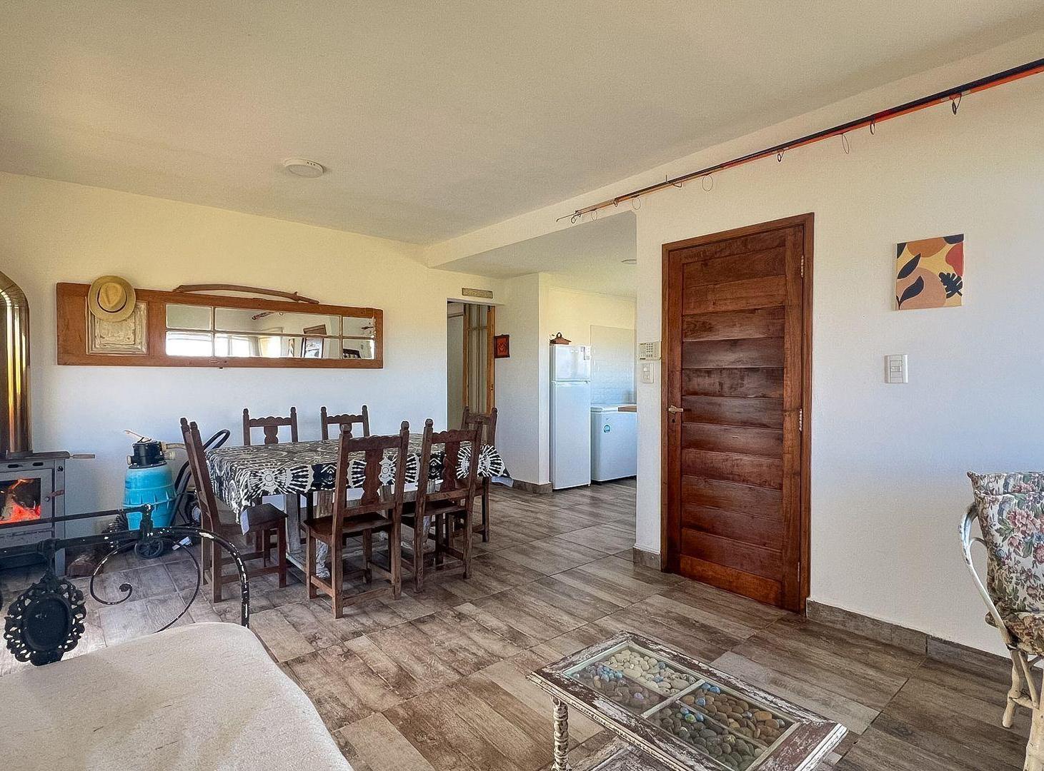 Foto de VENTA CASA 3 AMBIENTES CON PILETA MAR DEL SUD, imagen 3