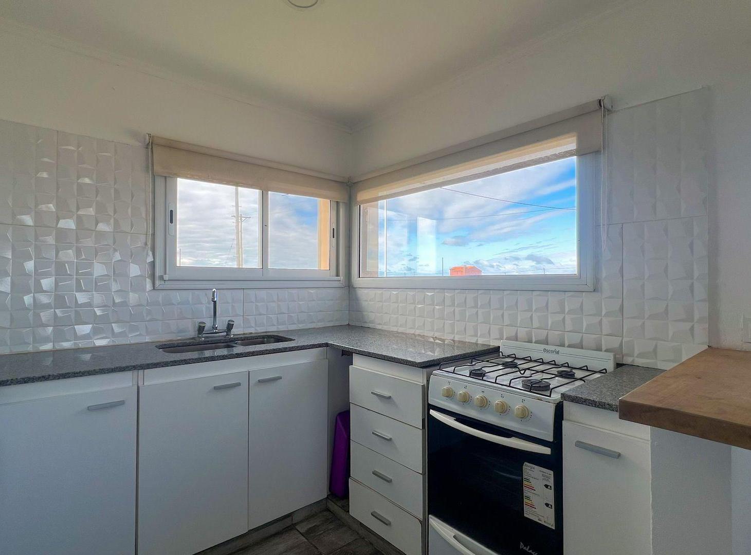 Foto de VENTA CASA 3 AMBIENTES CON PILETA MAR DEL SUD, imagen 5