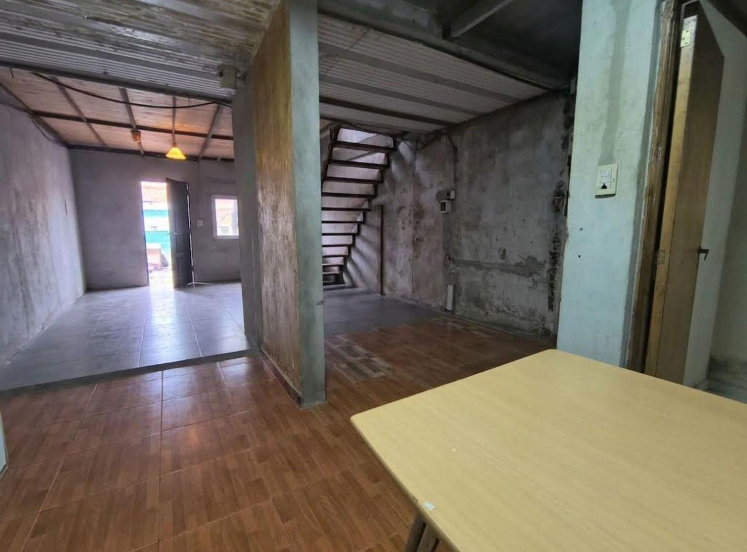 Foto de CASA 4 AMB EN VENTA P/ DEPÓSITO, TALLER, EL GAUCHO, imagen 2
