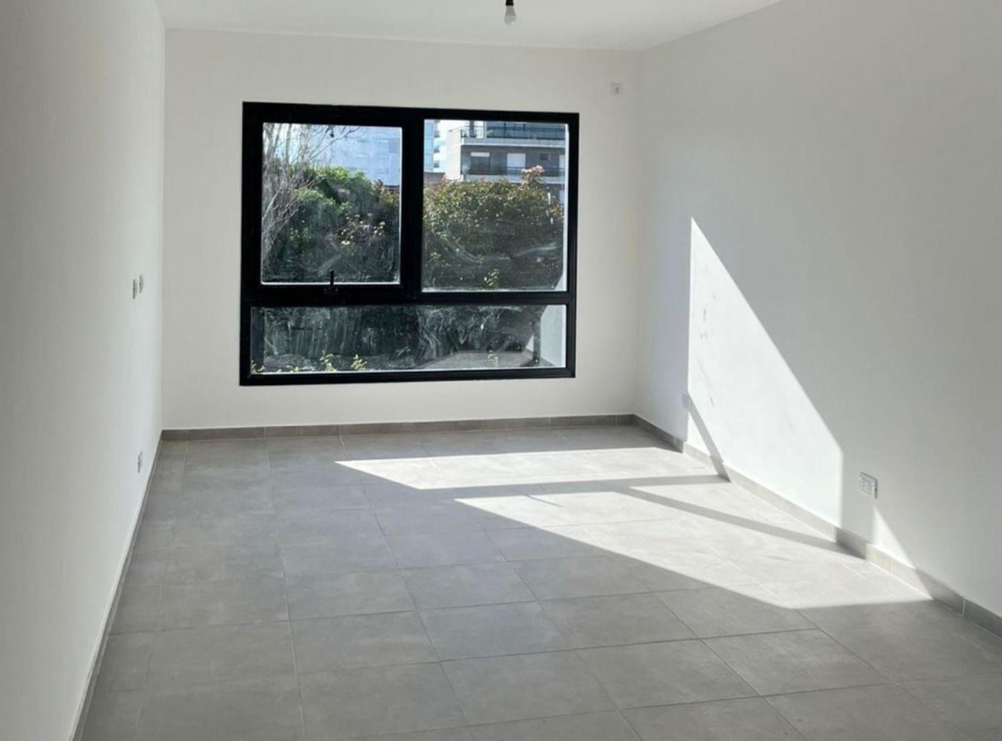 Foto de DEPARTAMENTO A ESTRENAR EN VENTA-PUNTA MOGOTES, imagen 4