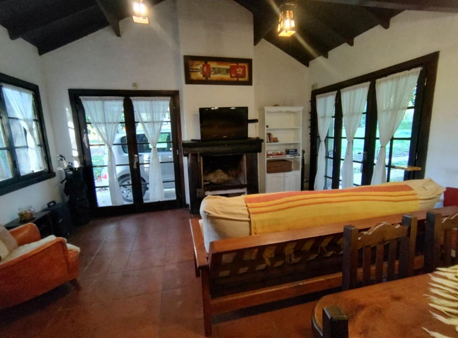 Foto de Venta casa Colinalegre 3 amb con quincho, imagen 3