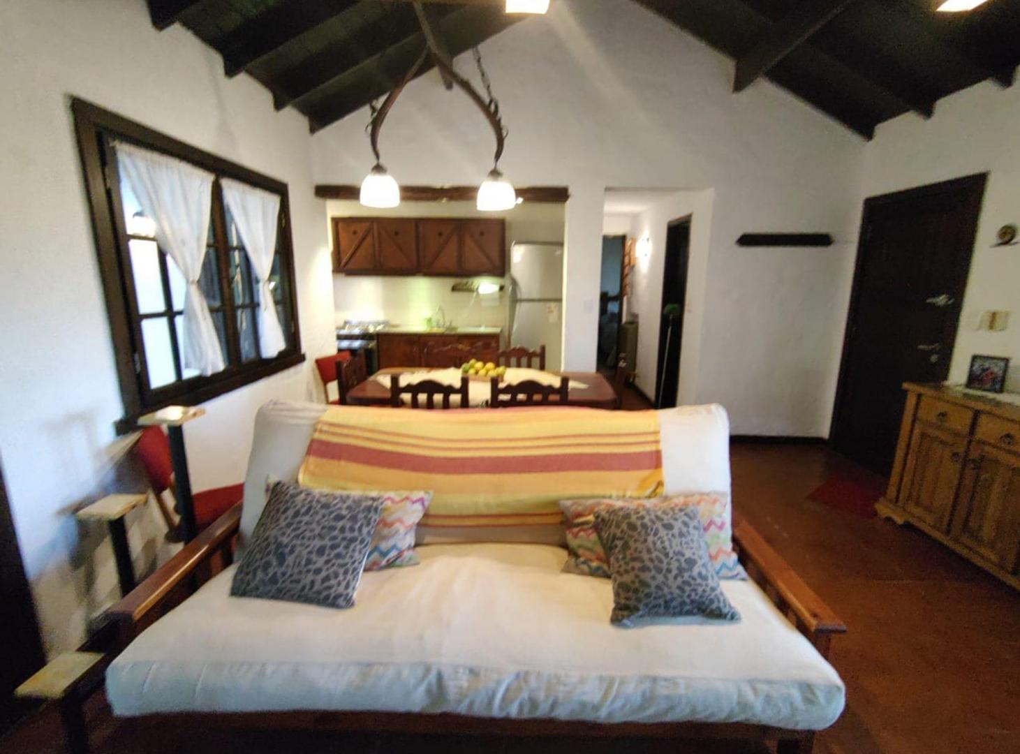 Foto de Venta casa Colinalegre 3 amb con quincho, imagen 2