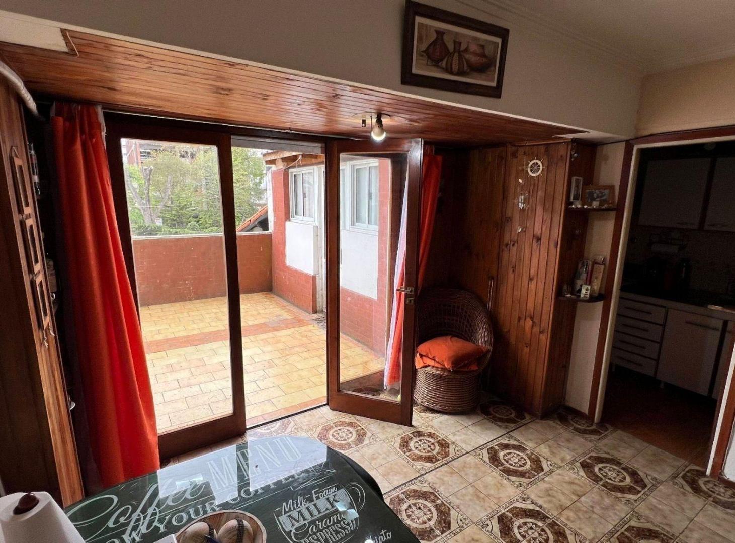 Foto de VENTA DEPTO 2 1/2 AMB LUMINOSO PATIO MACROCENTRO, imagen 3