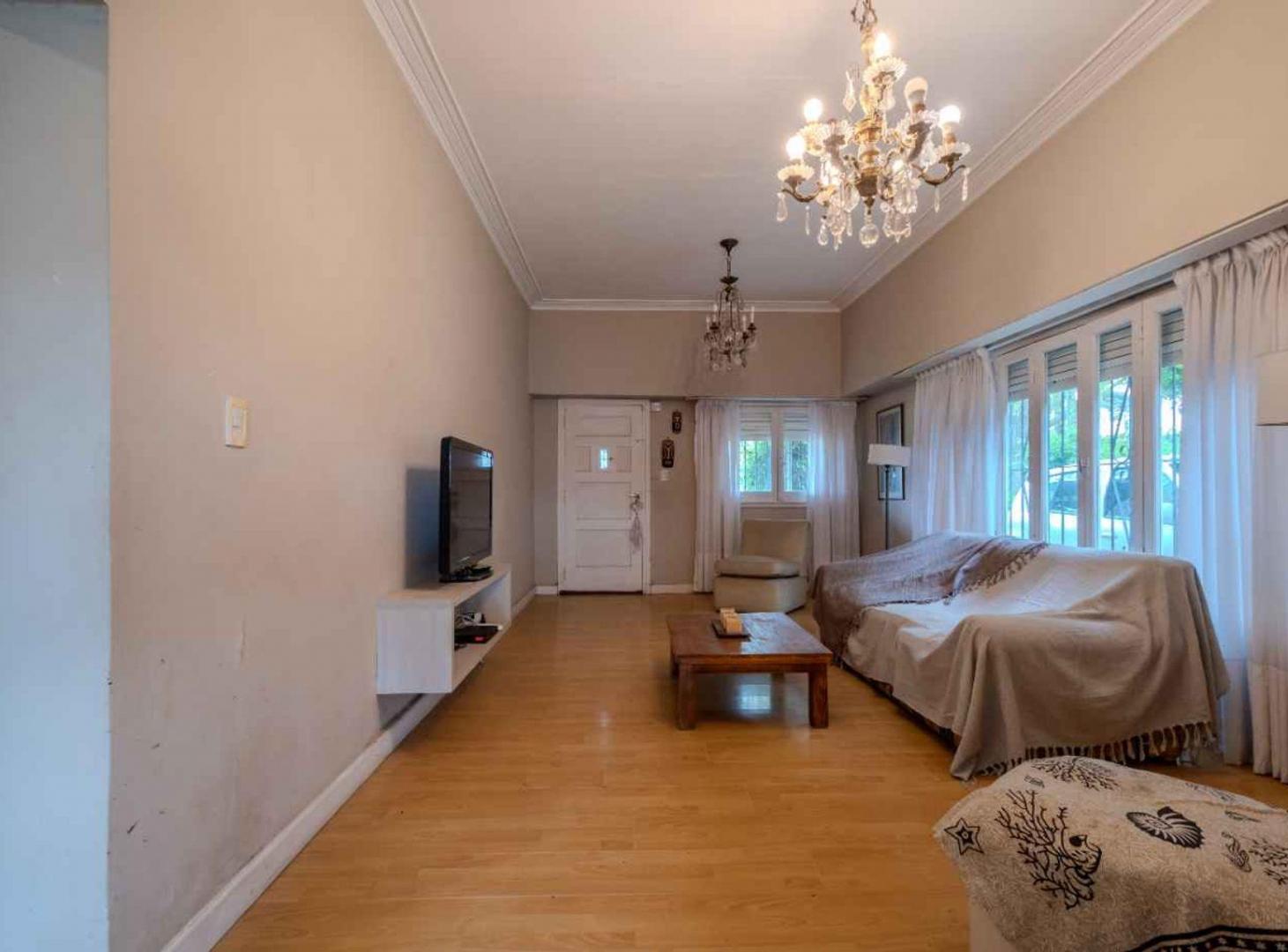Foto de VENTA CASA 4 AMB RECICLADA JARDIN GARAGE CAISAMAR, imagen 5
