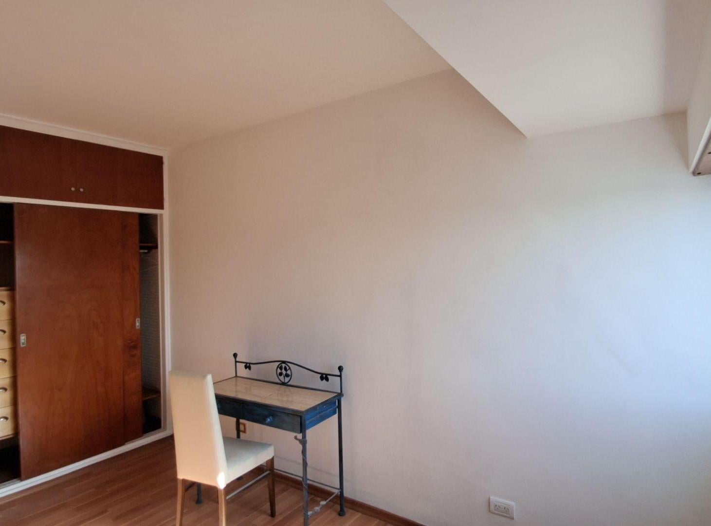 Foto de VENTA DEPARTAMENTO 3 AMBIENTES CON COCHERA CENTRO, imagen 1