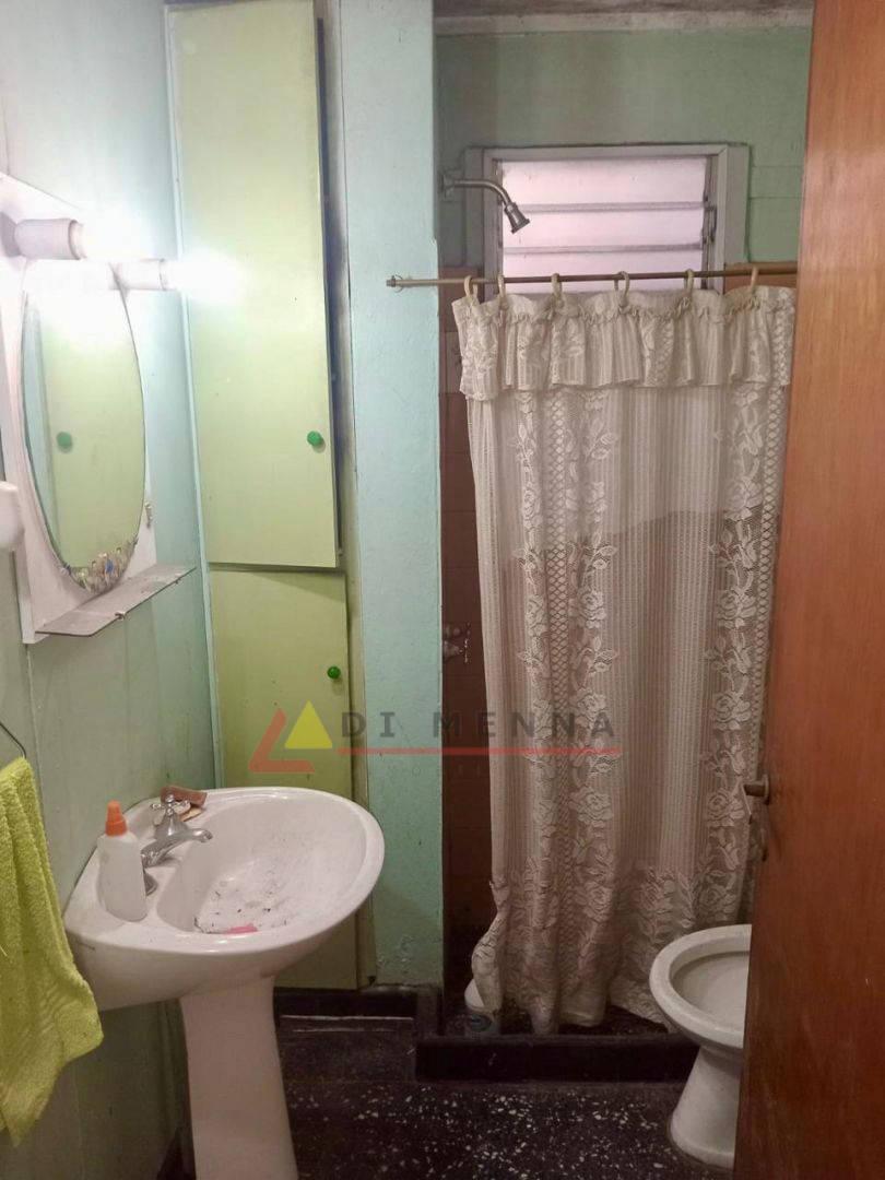Foto de Venta PH 2 ambientes con patio galpon Villa Lynch Juarez 570, imagen 3
