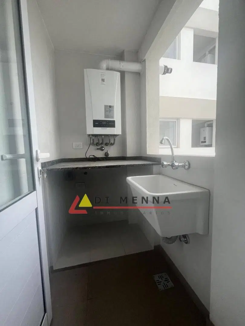 Alquiler 3 ambientes a estrenar al frente cochera fija Salvador Maria Carril 3