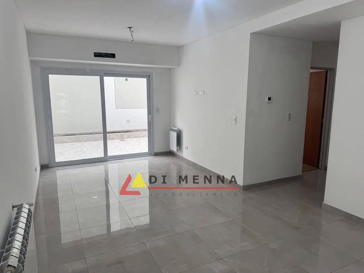 Venta 3 ambientes estrenar planta baja Salvador Maria Carril 1