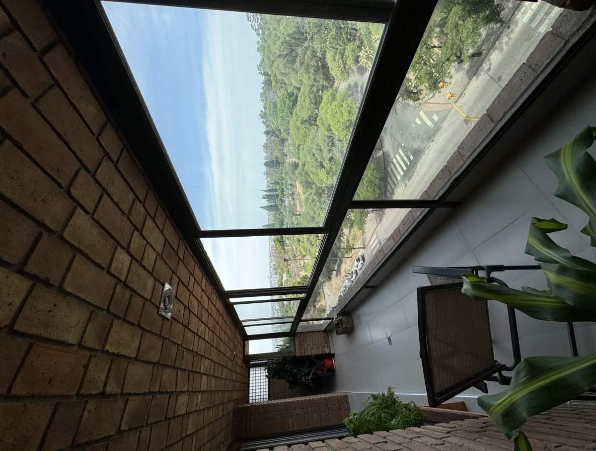 Venta Departamento de Cuatro Dorm. en Nueva Cordoba con Balcon 4