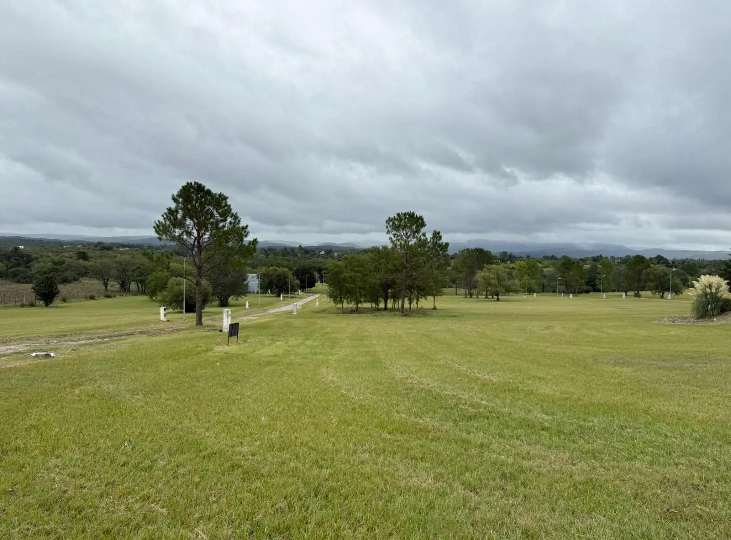 Lote en venta en barrio cerrado de Carlos Paz Financiación propia con cancha de golf de 18 hoyos 3