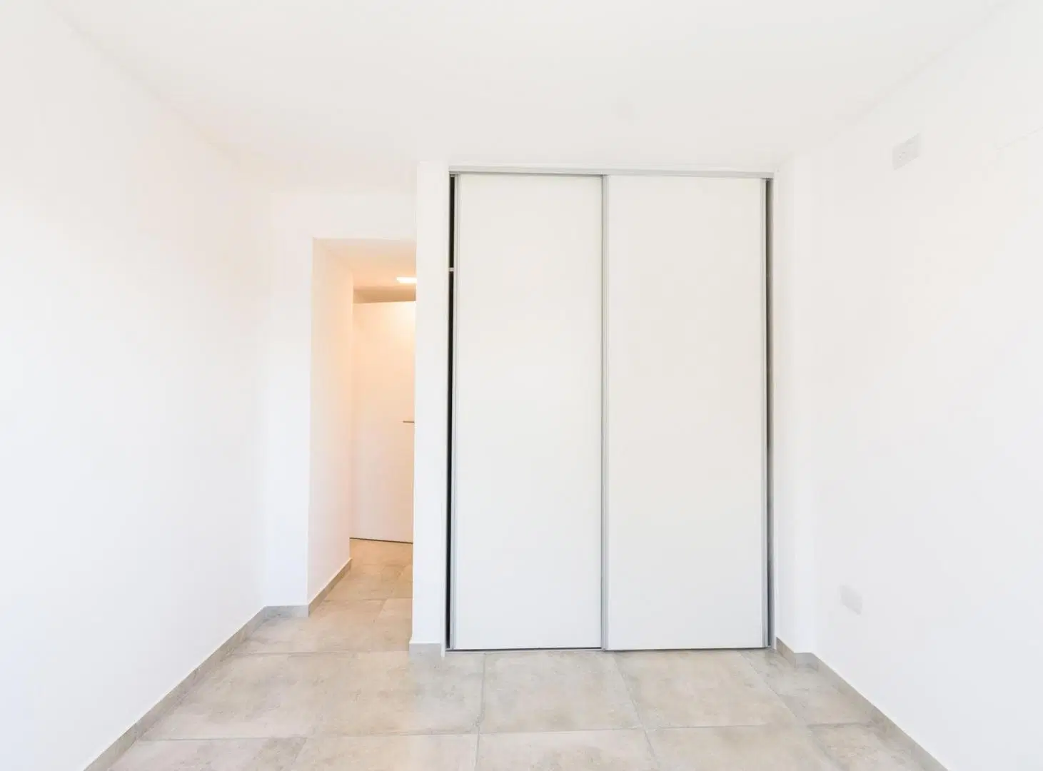 VENTA DE DUPLEX  A ESTRENAR 2 DORMITORIO - 3 BAÑOS - FRENTE CON BALCON Y FINANCIACION 3