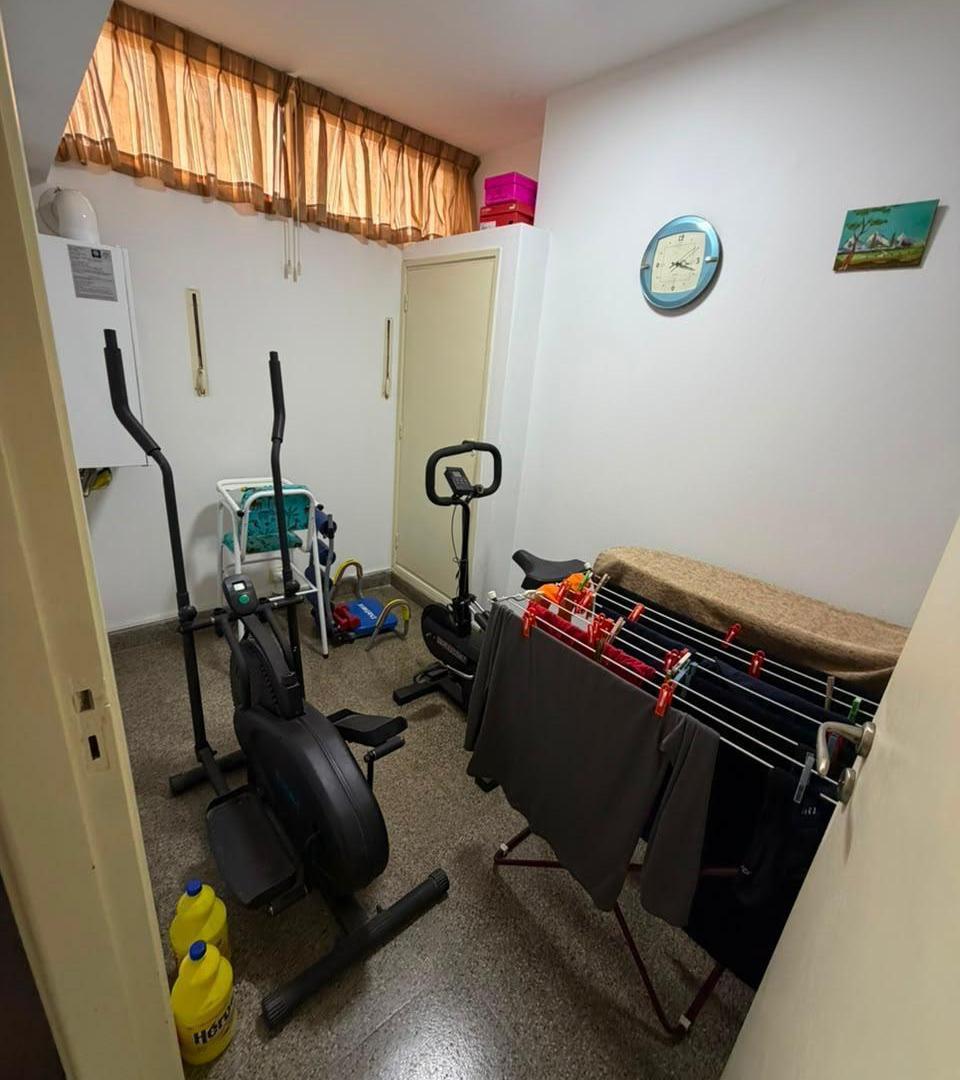 Foto de En venta B Centro - Depto 4 Dormitorios 152m2 Terraza Propia de 78m2, imagen 2