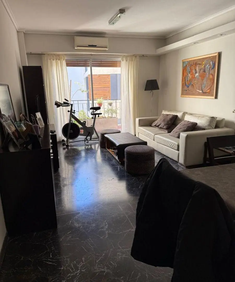 3 ambientes + dependencia o tercer dormitorio. c/balcón 3