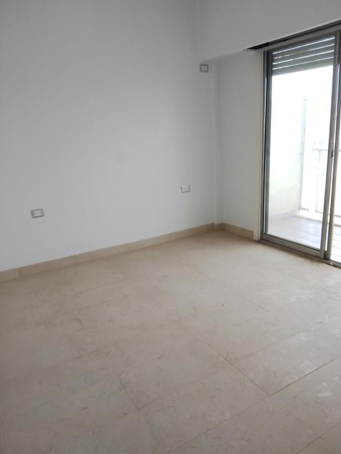 Lima 100, Oficina Apta Vivienda, 2 Ambientes, Apto Profesional, Luminoso Piso Alto - Monserrat 4