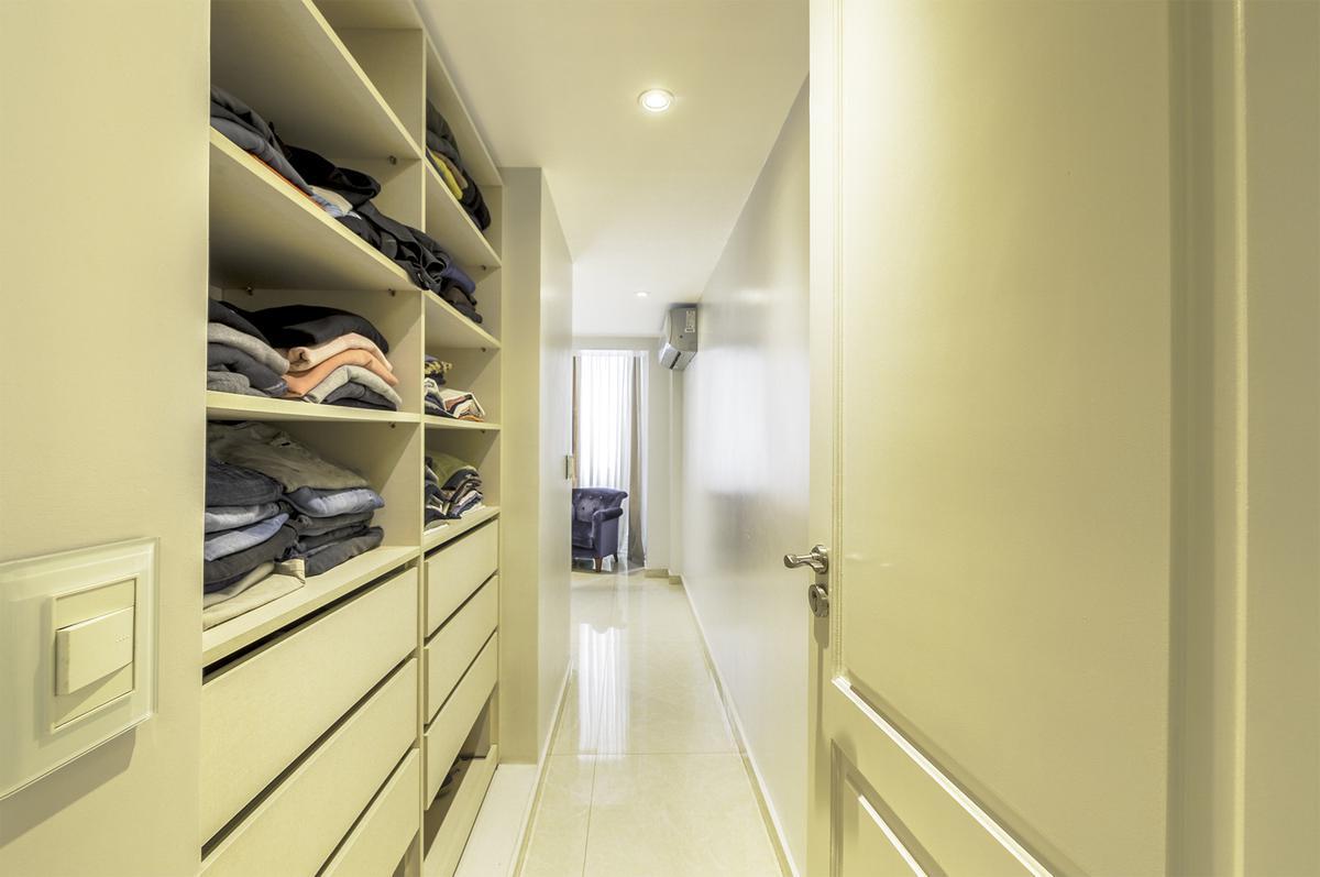 Billinghurst y Av del Libertador, Piso 262 m², Reciclado de Categoria 5