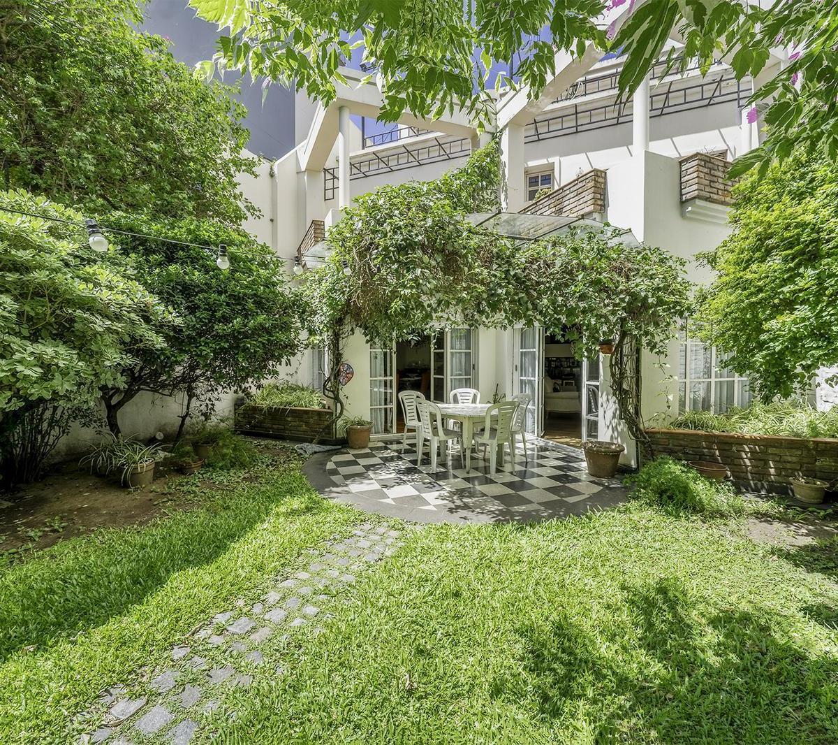 Bogado 4500, Casa 5 Ambientes, en Lote Propio con Jardín, 3 Niveles, Almagro 4