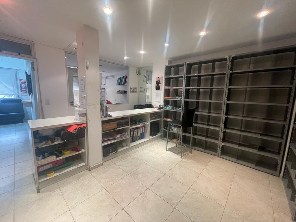 Humahuaca 4300, Consultorio 7 Ambientes 130 m², Entrada Indep - Almagro 1