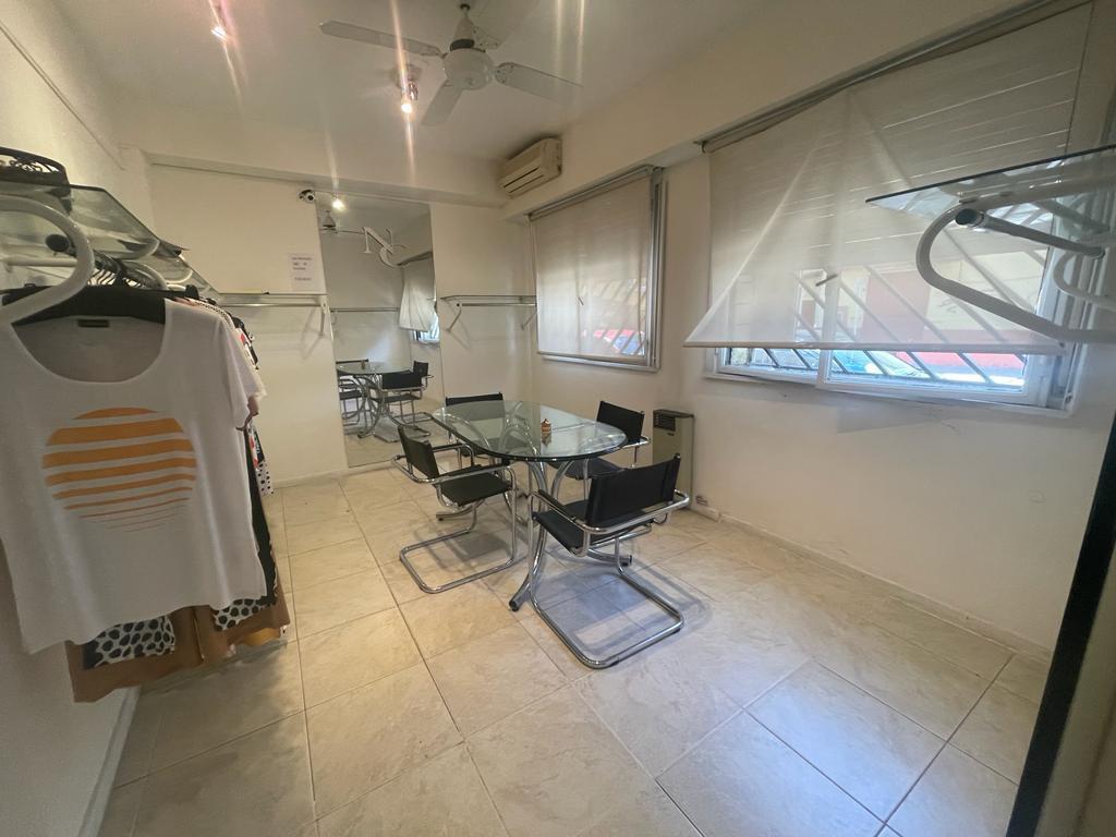 Humahuaca 4300, Consultorio 7 Ambientes 130 m², Entrada Indep - Almagro 5