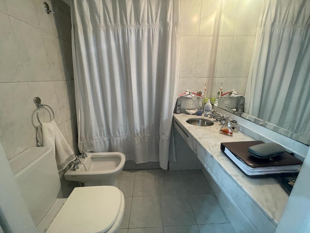 Humahuaca 4300, Consultorio 7 Ambientes 130 m², Entrada Indep - Almagro 1