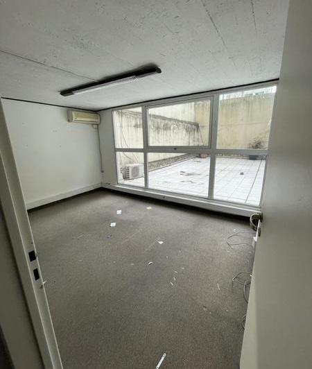Foto de Tucuman 1400, Oficina 170m2, con patio, Tribunales., imagen 2