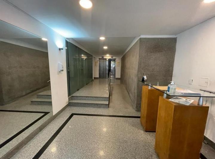 Foto de Tucuman 1400, Oficina 170m2, con patio, Tribunales., imagen 3