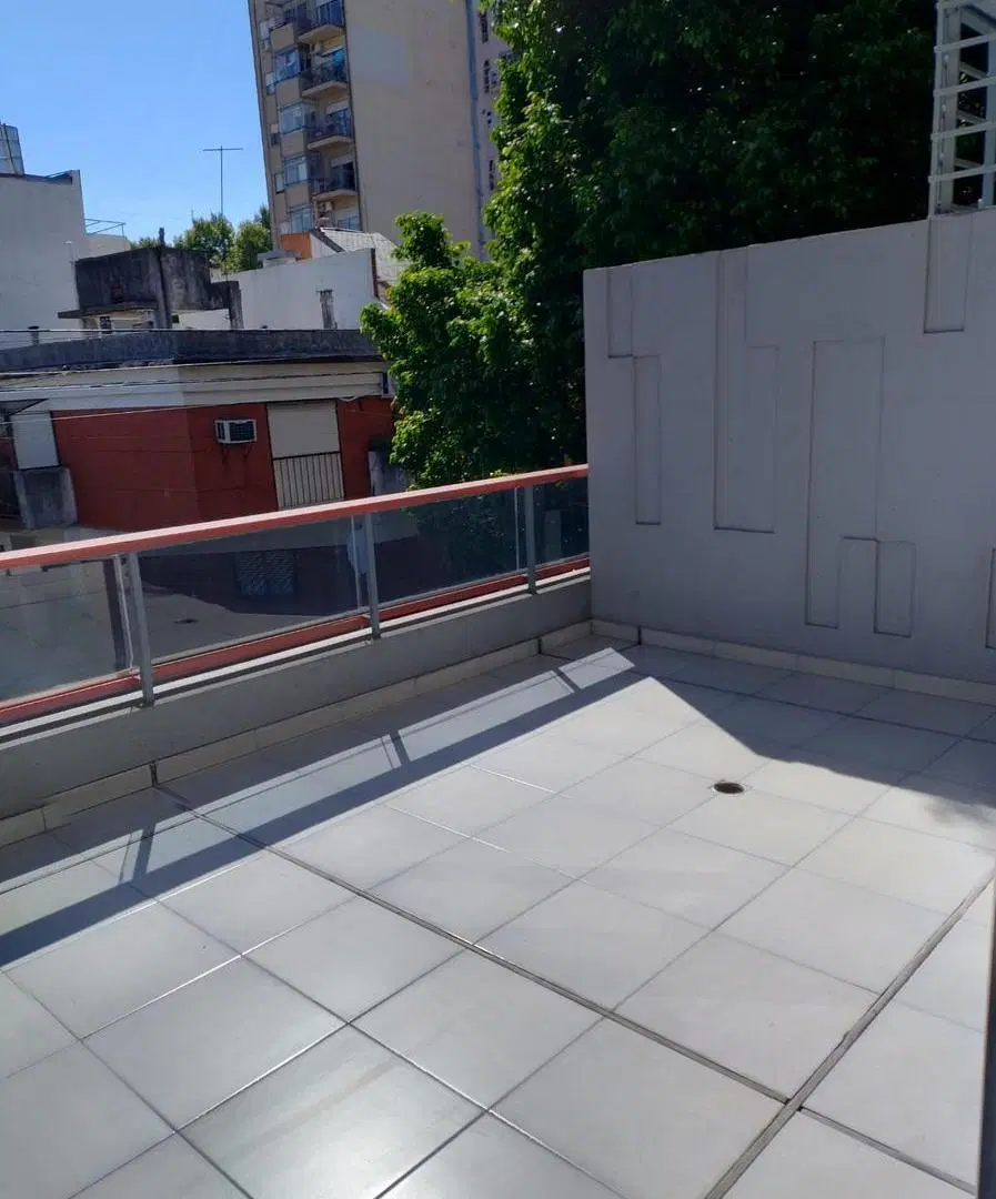 Rawson 100, Departamento Monoambiente con Balcón Terraza, Edificio con Pileta, Almagro 5
