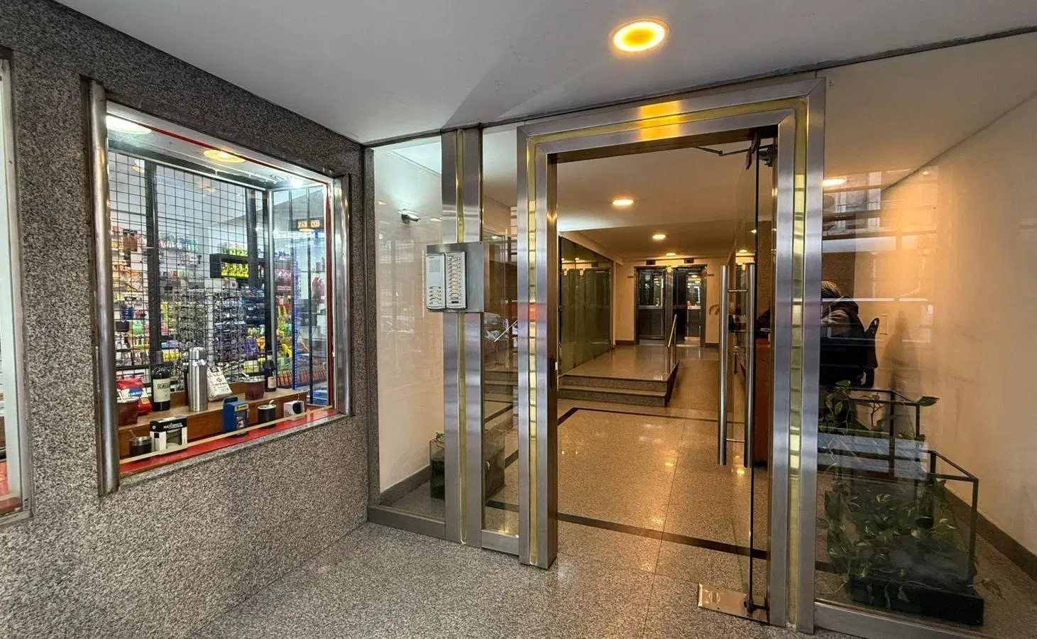 Tucuman 1400 Excelente Oficina 74m2, Tribunales Oportunidad 2