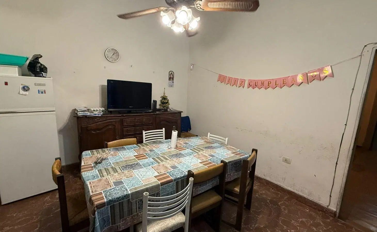 Galo 700, Casa 4 ambientes con Patio y Terraza, Cochera y Local comercial, Lote Propio, Abasto 8