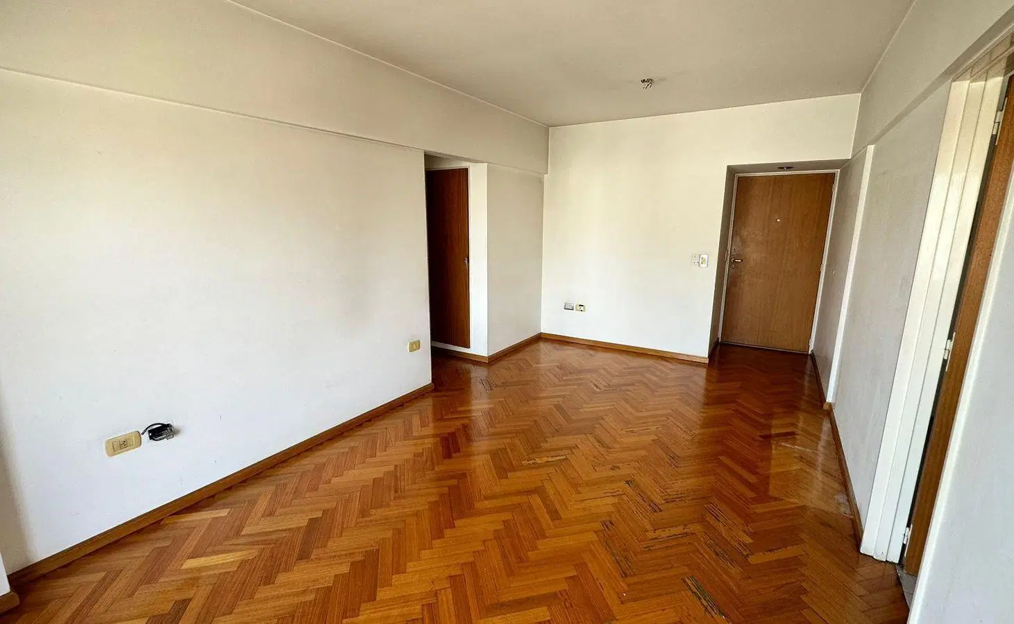 Av Directorio 300, Departamento 2 Ambientes con Balcón, Tipo Torre en Caballito 2