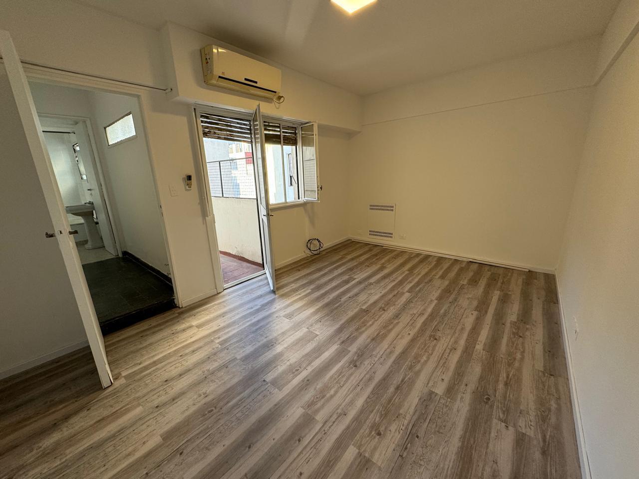 Foto de Av Medrano 600, Departamento Monoambiente con 2 balcones, Subte B, imagen 1