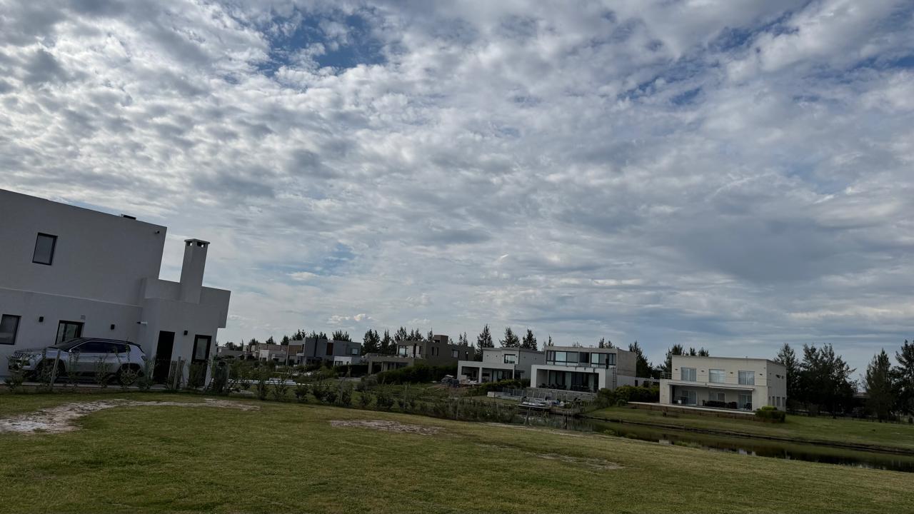 Foto de El Naudir Barrio Náutico, Terreno a la Laguna, cercano al ingreso, imagen 3