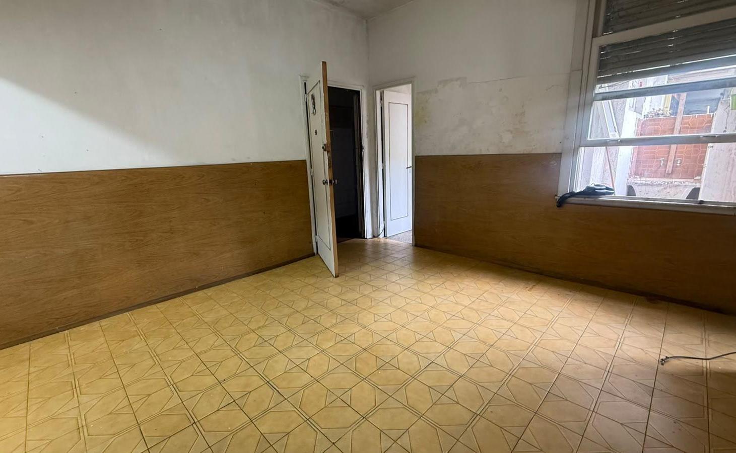 Foto de SIN EXPENSAS, Av la plata al 2400, PH 2 Ambientes a Reciclar, Limite, imagen 5