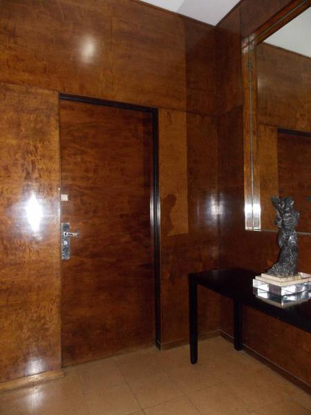 Departamento de Dos Dorm. en Venta en Recoleta 3