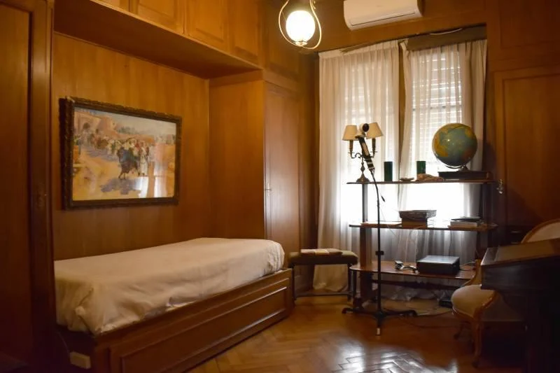 Excelente Departamento en Venta con Cochera en Lo Mejor de Recoleta 1