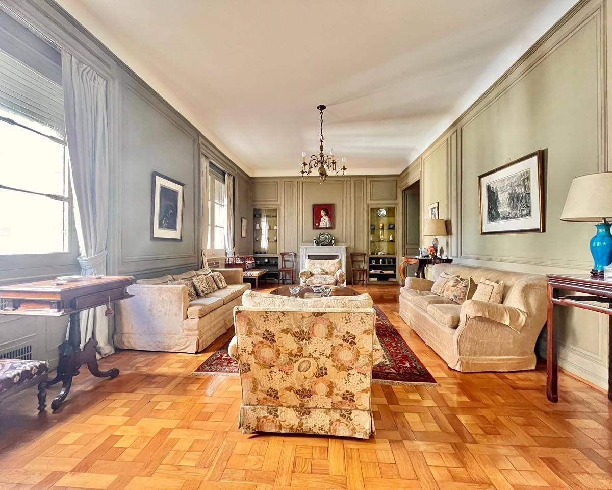 Departamento Antiguo en Venta en Recoleta 4