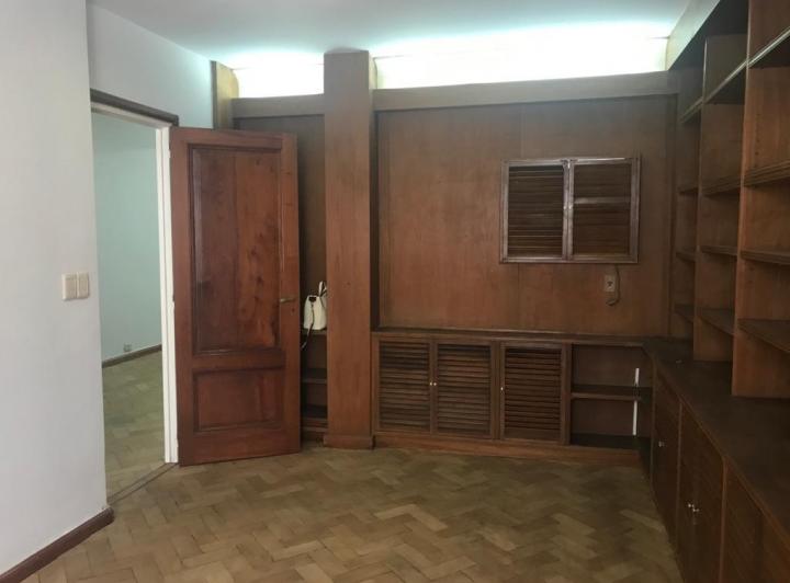 Oficina/depto apto profesional en edificio antiguo en venta - Microcentro 1