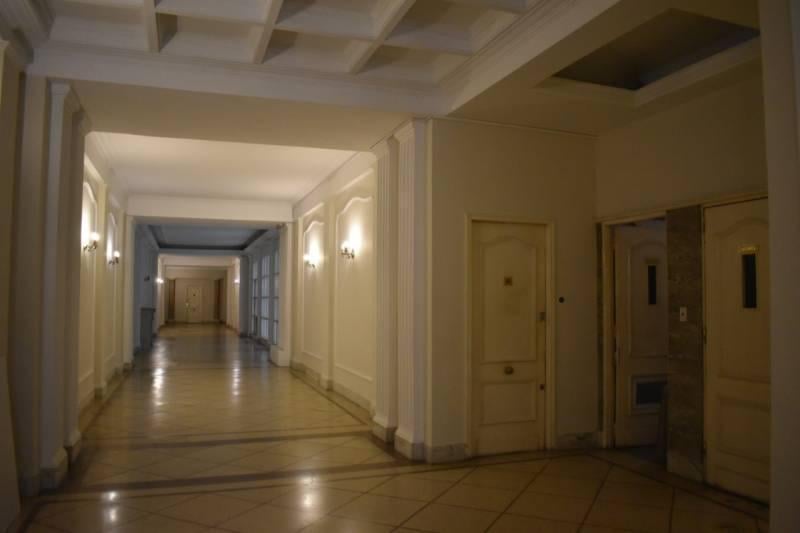 Alegre departamento de 1 ambiente y medio en Recoleta