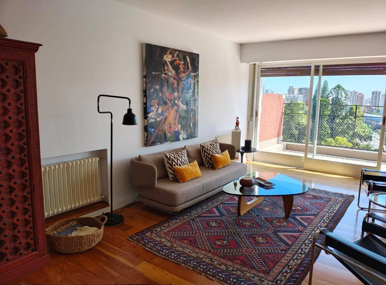 Duplex con excelente vista y gran terraza. 4