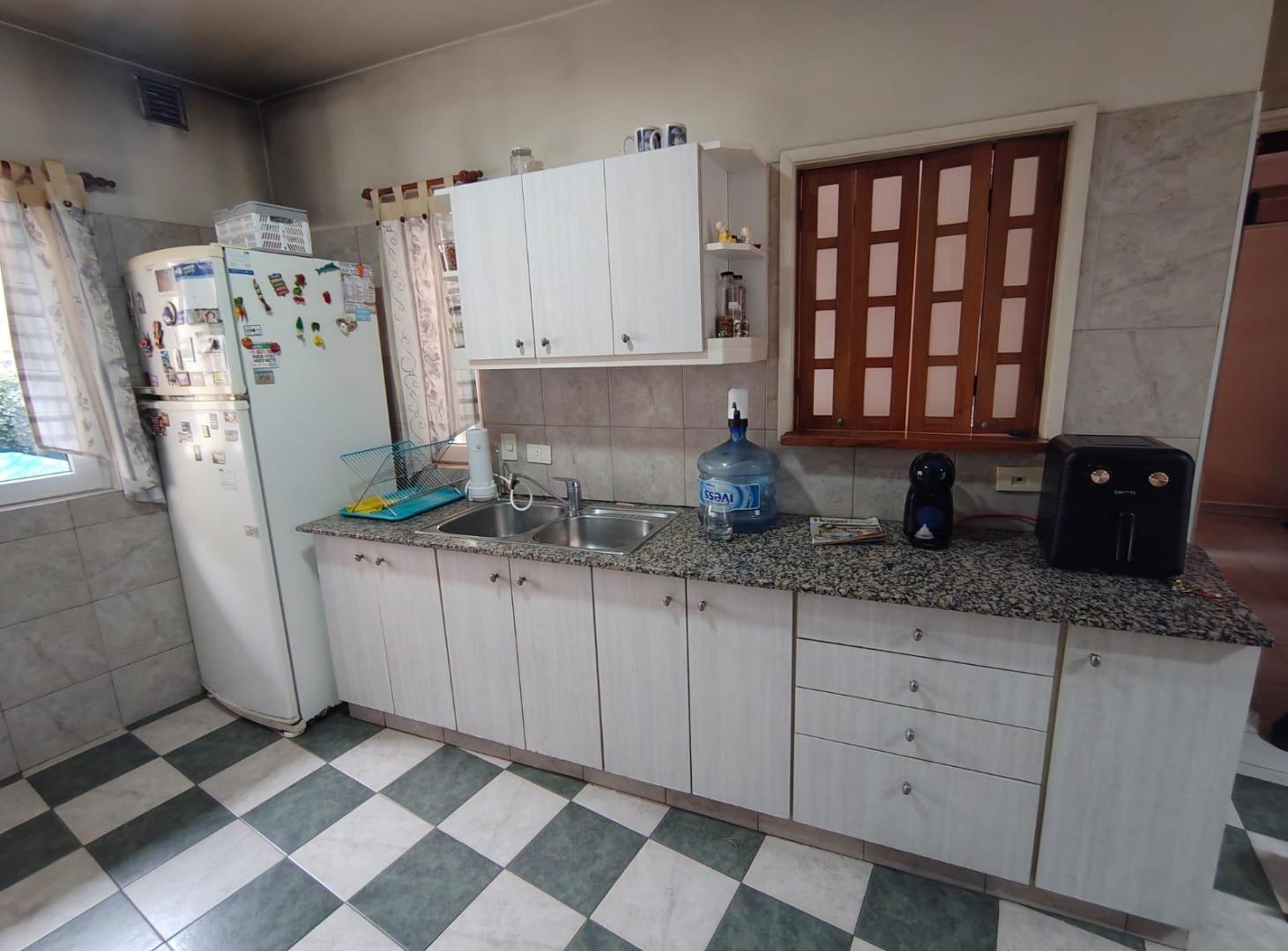Foto de Casa en Villa Ortuzar sobre lote propio, imagen 3