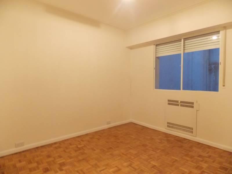 Foto de Departamento de 2 dormitorios con dependencia, impecable en VENTA en, imagen 3