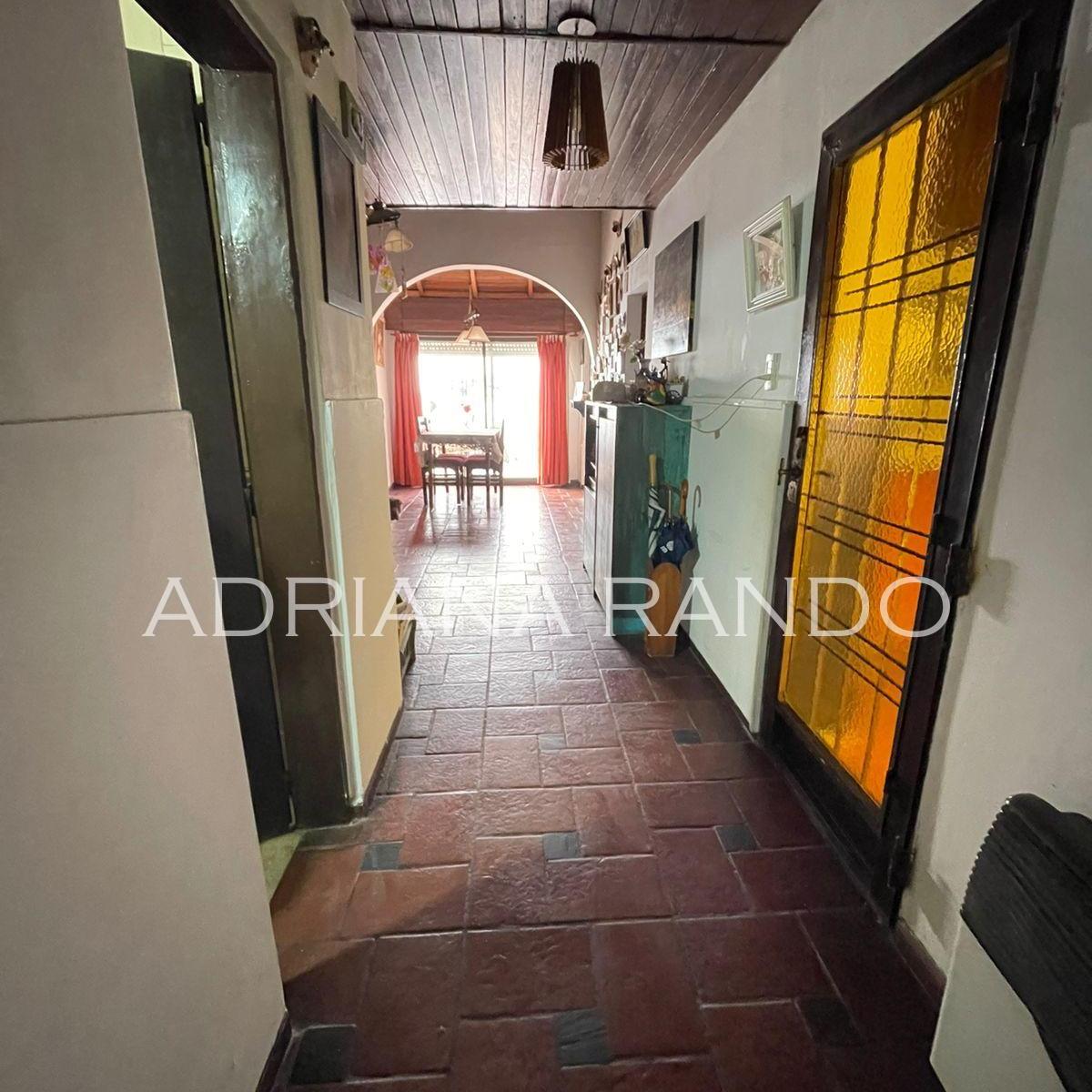 Llavallol Al 1800 - Excelente PH 4 Amb Al Frente con Espacio Guardacoche y Patio 2