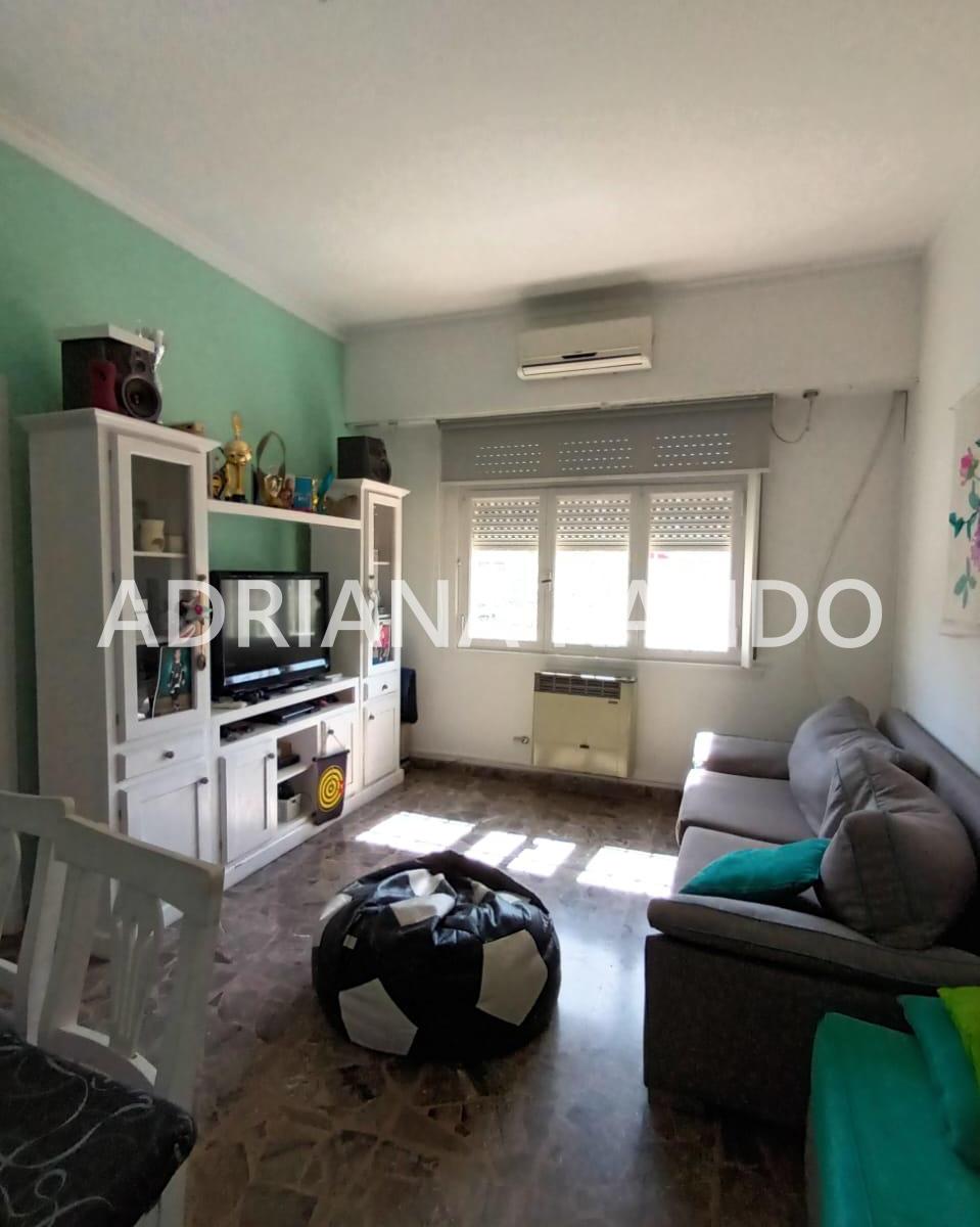 Interesante Departamento de 4 Ambientes Al Contrafrente - Excelente Ubicacion 1