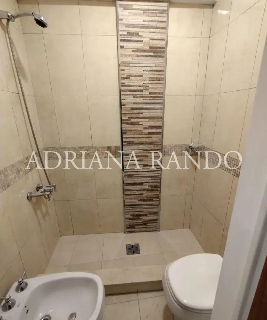 EXCELENTE DEPARTAMENTO DE 2 AMBIENTES CONTRAFRENTE CON BALCON 1