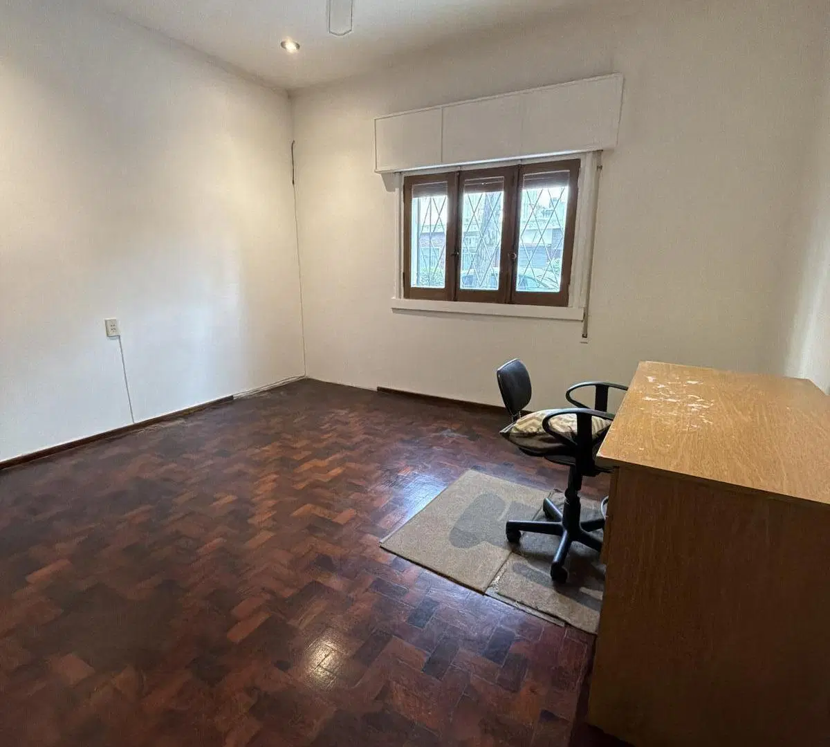Casa en Luis Agote 2