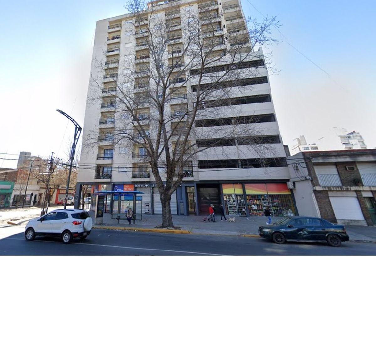 Av. Pellegrini 3486