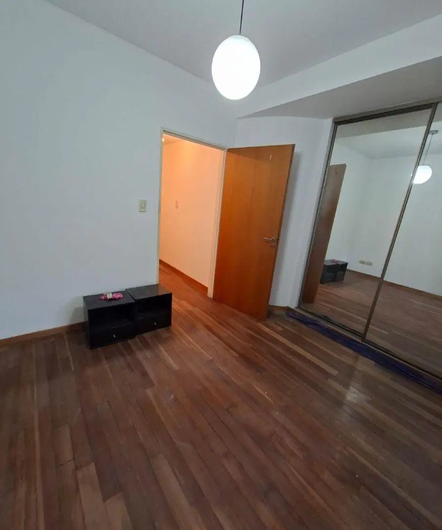 2 amb. Semi Piso frente 47m2 5