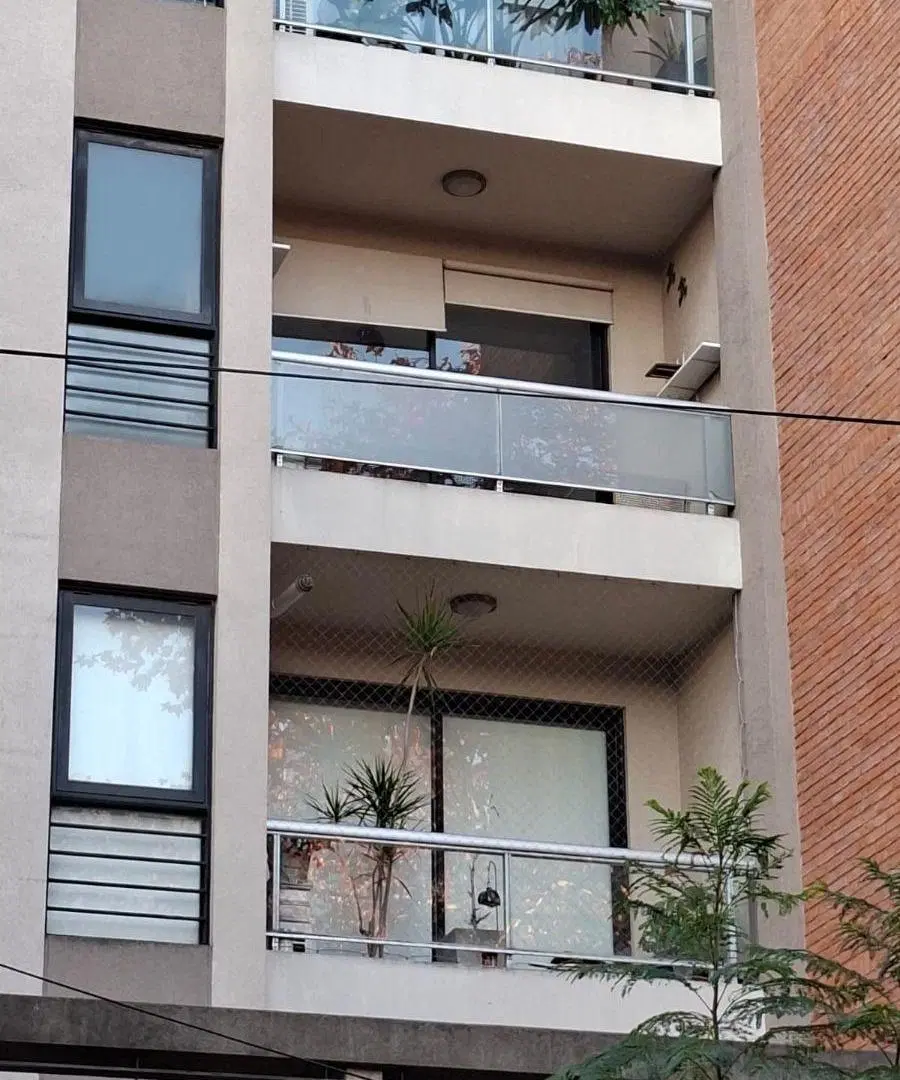 2 amb. Semi Piso frente 47m2 2