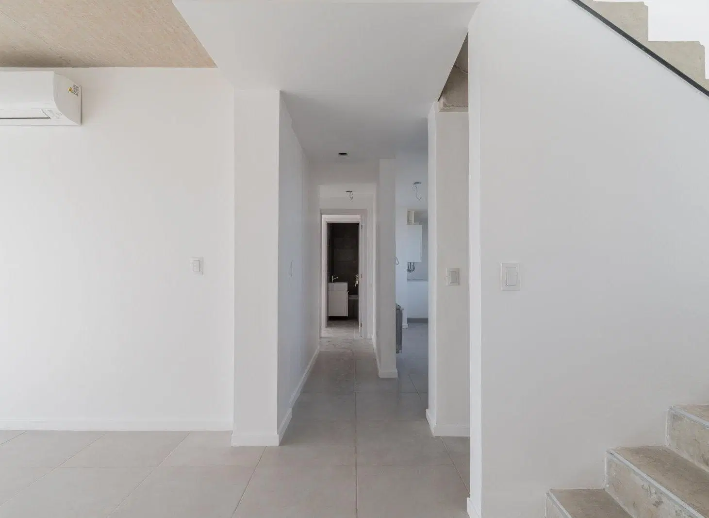 Exclusivo Penthouse con Terraza y Vista Panorámica al Río Parana 2