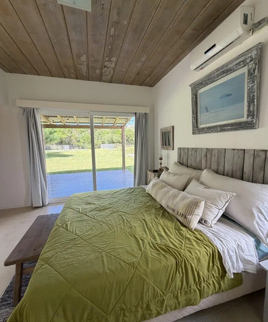 CASA CON PILETA COSTA ESMERALDA GOLF1 2